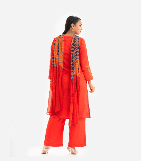 Crepe Staright Salwar Kameez - Image 5