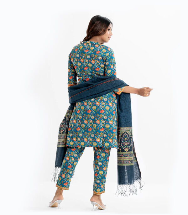 Salwar Kameez - Image 6