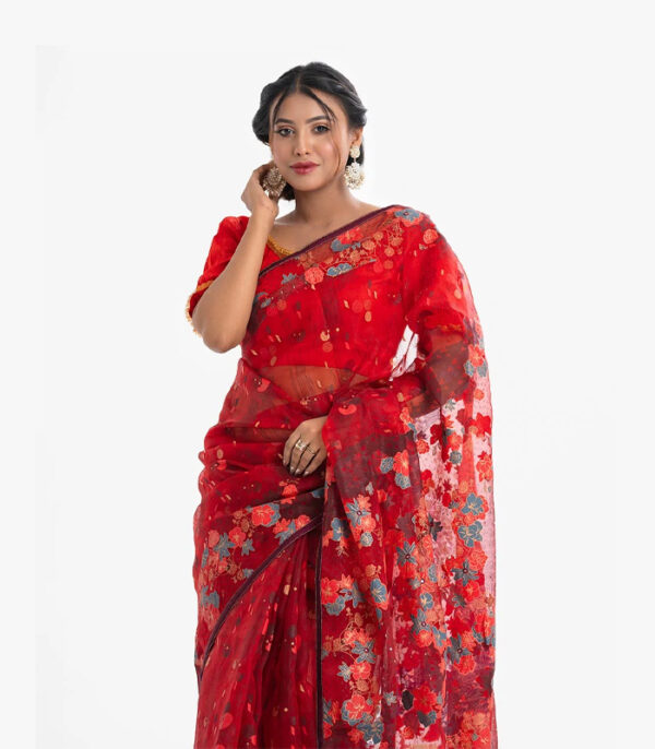 Saree